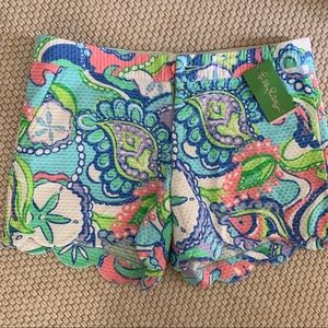 Brand new Lilly Pulitzer scalloped shorts